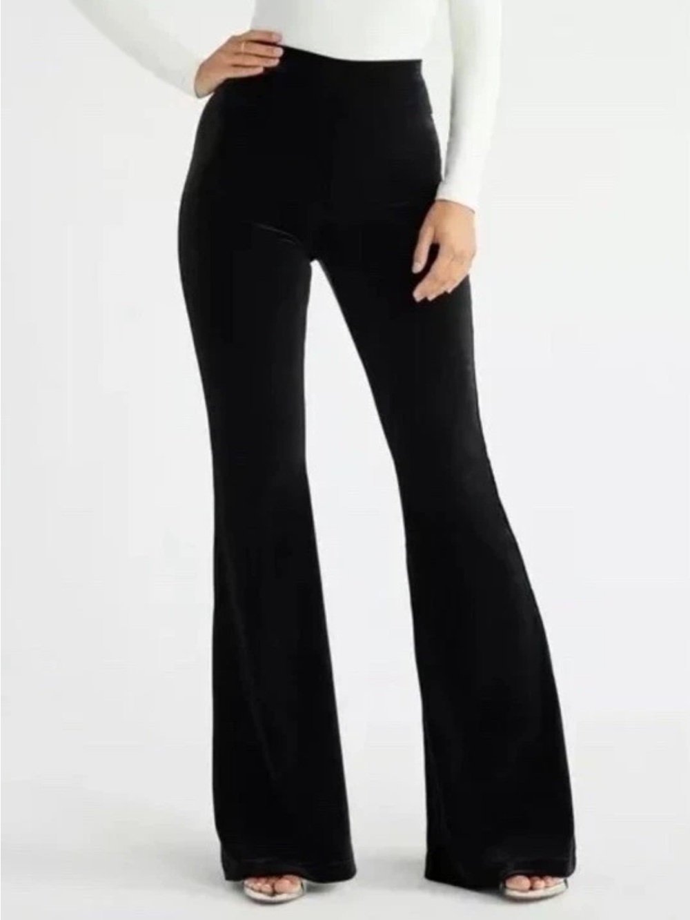 SOFIA VERGARA Melisa Super Flare Black Velvet Pull-On High Rise XL EUC